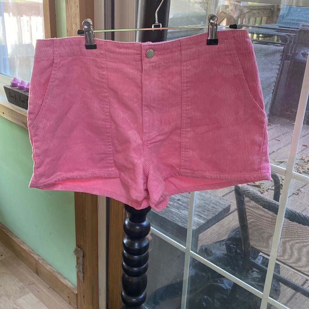 Forever 21 Size Large Pink Shorts